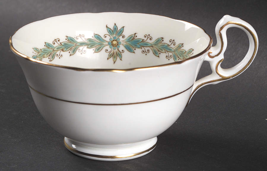 7851 Footed Cup by John  Aynsley & Sons-1