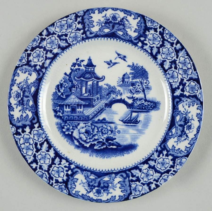 ATO2 Dessert/Pie Plate by Alton (England)-1