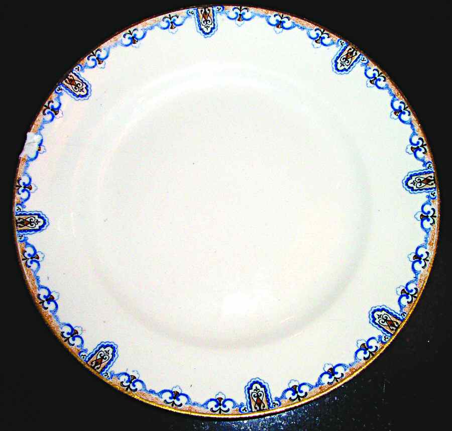 AHR559 Bread & Butter Plate by Charles Ahrenfeldt-1