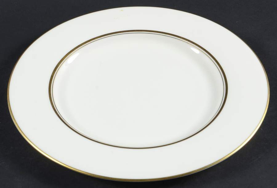 Golden Flair Dinner Plate by Arcadian-Prestige-1