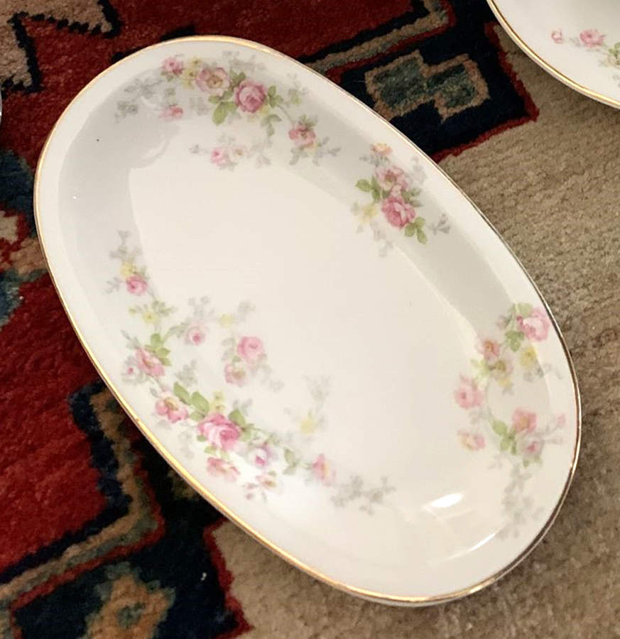 AHR573 12" Oval Serving Platter by Charles Ahrenfeldt-1