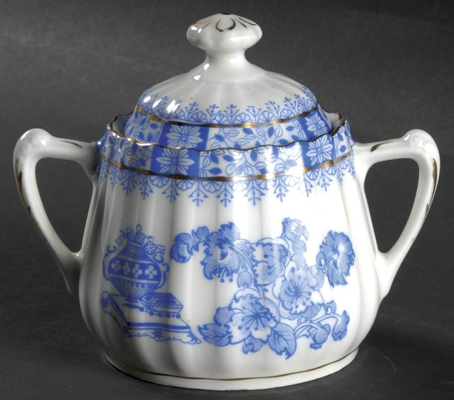 China Blau Sugar Bowl & Lid by Askania-1