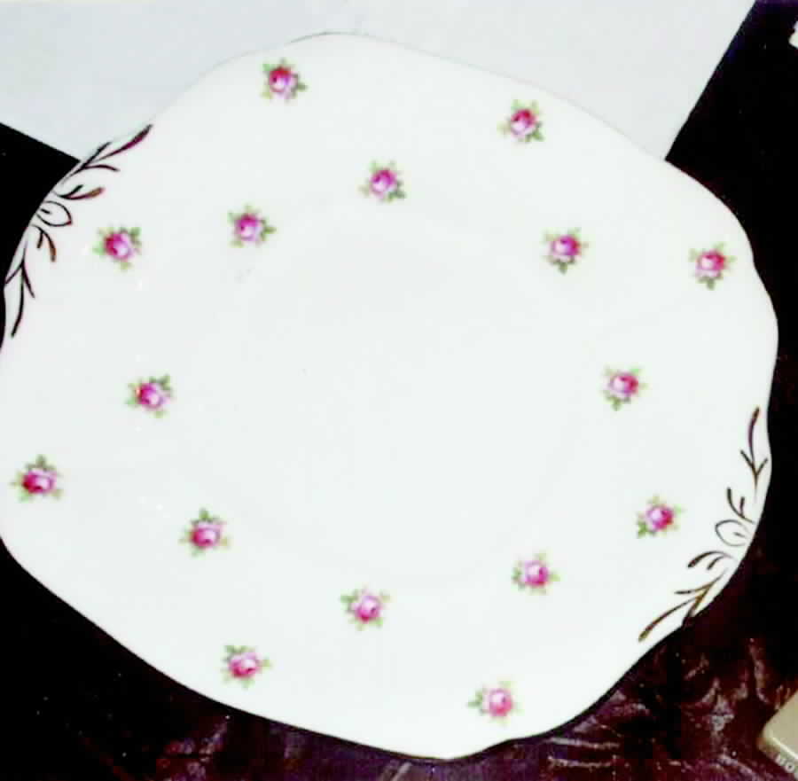 H359 Handled Cake Plate by Adderley-1