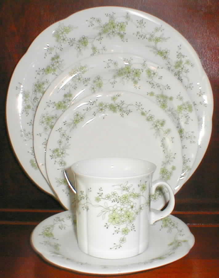 ARZ132 Dinner Plate by Arzberg-1