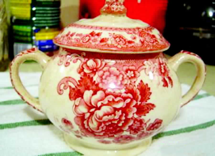 Arcadia Pink Sugar Bowl & Lid by Adams China-1