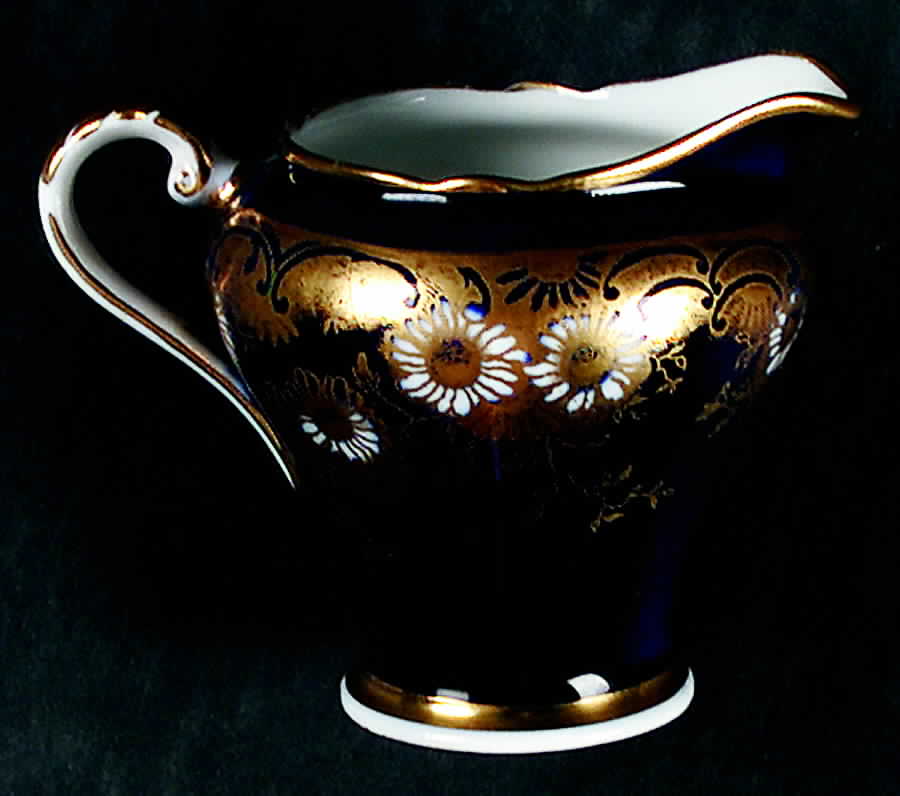 B5147 Mini Creamer by John  Aynsley & Sons-1