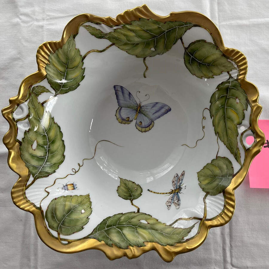 Ivy Garland 9" Round Serving Bowl by Anna Weatherley-1