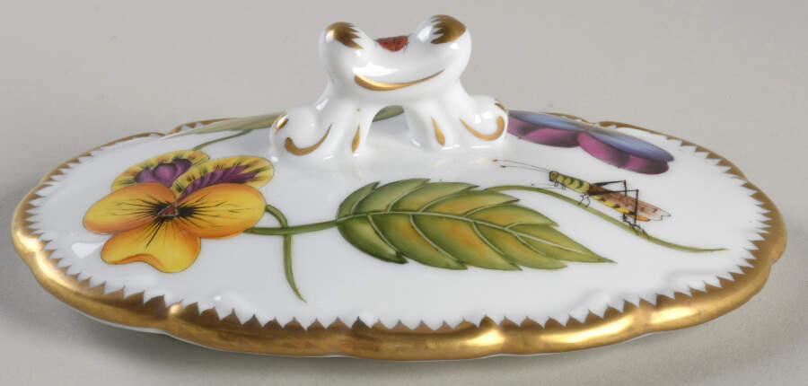 Pannonian Garden Lid for Individual Soup by Anna Weatherley-1