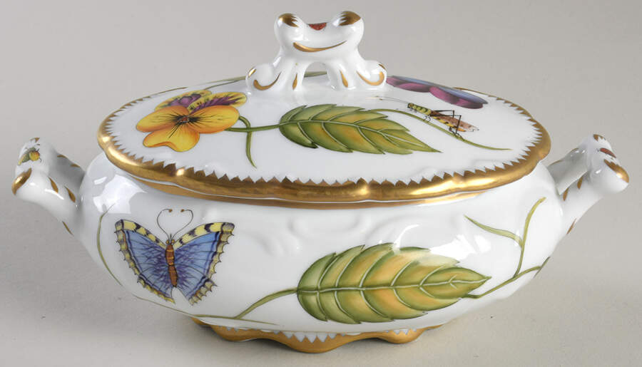 Pannonian Garden Individual Soup & Lid by Anna Weatherley-1