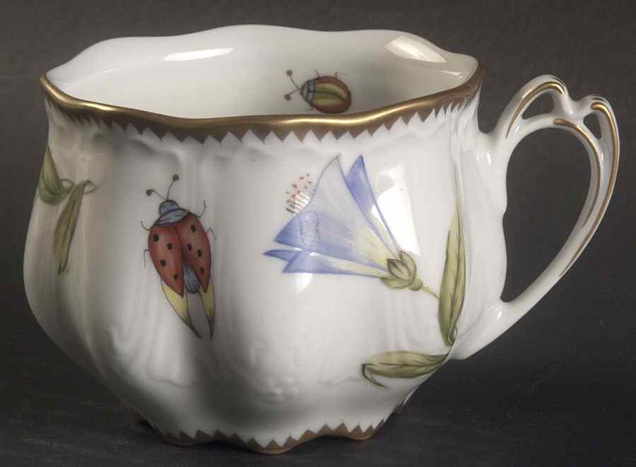 Estee Flat Cup by Anna Weatherley-1