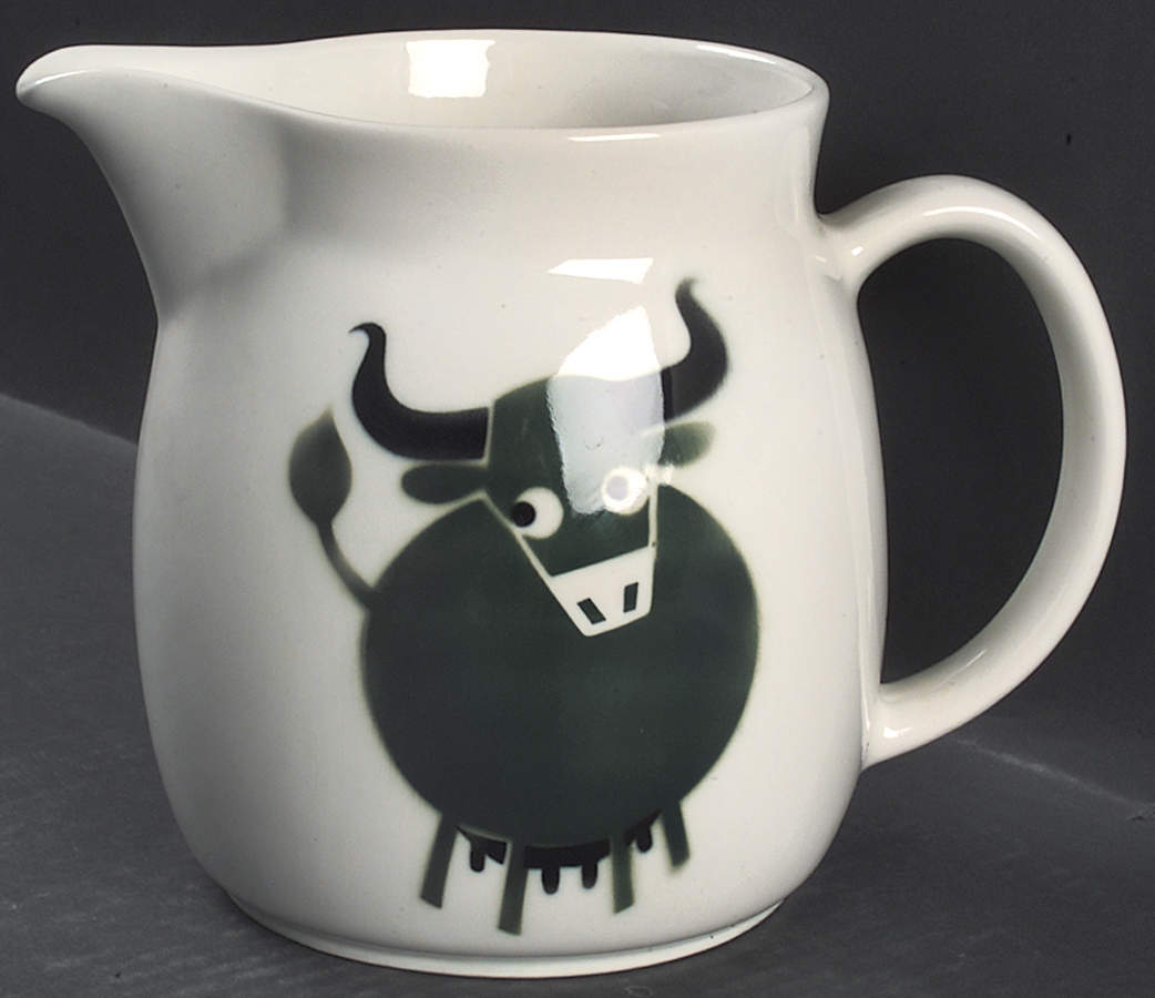 ARA100 48 Oz Pitcher by Arabia of Finland-1
