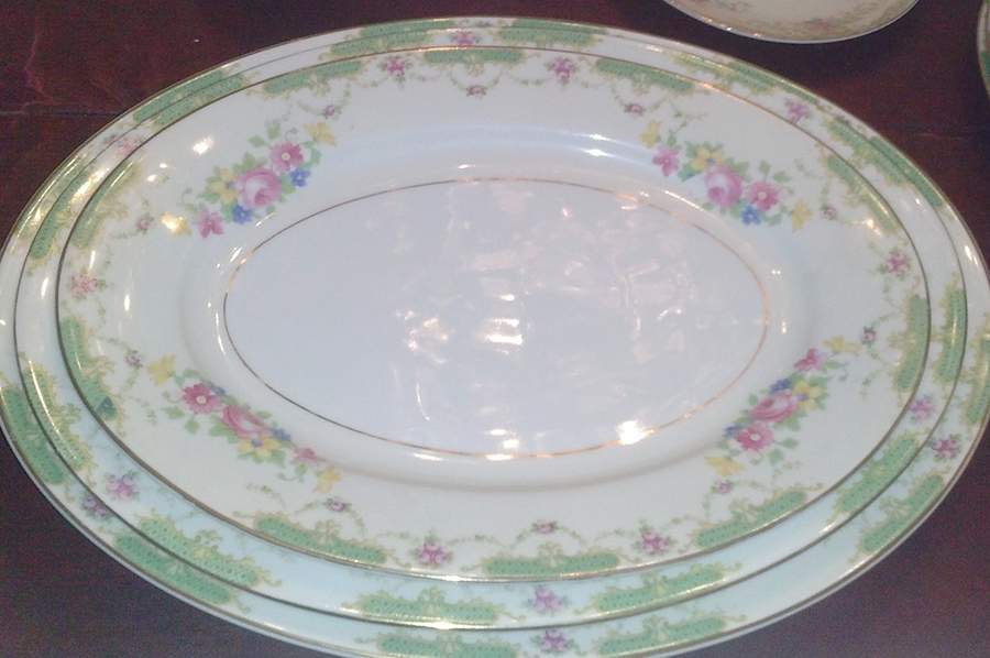 Alt390 13" Oval Serving Platter by Altrohlau-1
