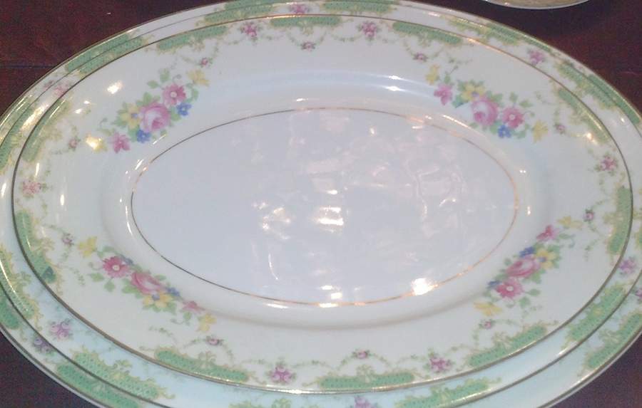 Alt390 11" Oval Serving Platter by Altrohlau-1