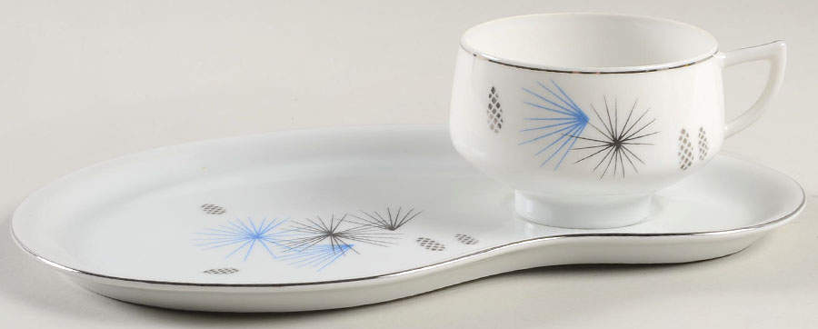 Art31 Snack Plate & Cup Set by Arita-1