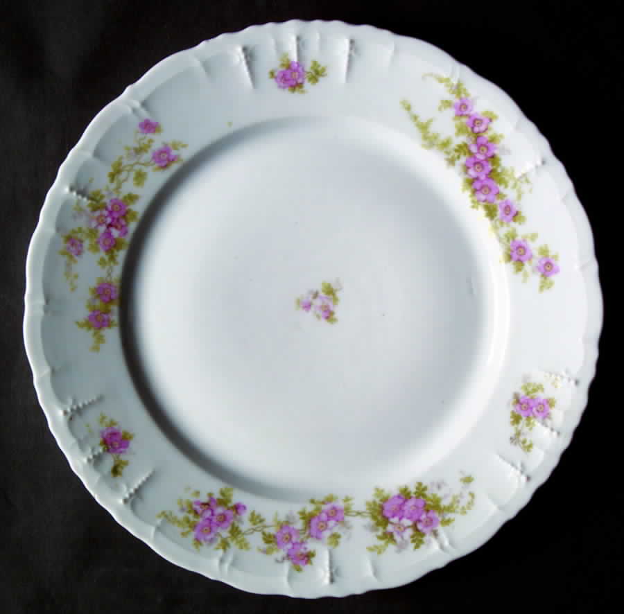 ALT400 Luncheon Plate by Altrohlau-1