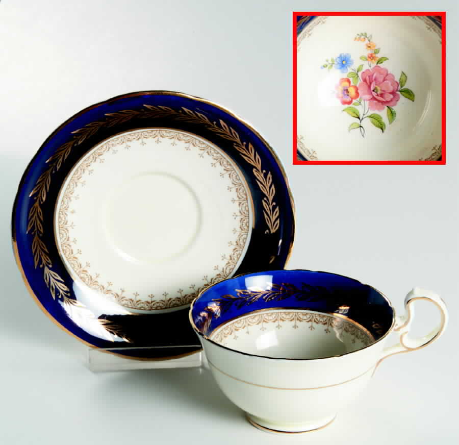 C165 Footed Cup & Saucer Set by John  Aynsley & Sons-1