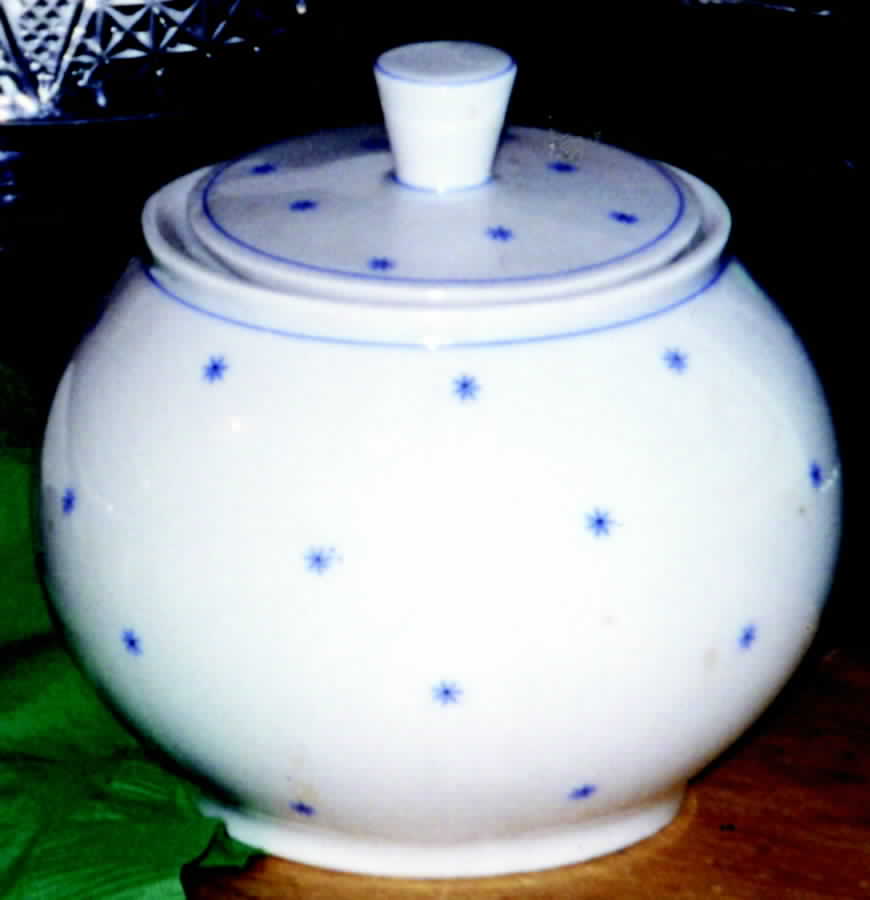 ARZ140 Sugar Bowl & Lid by Arzberg-1