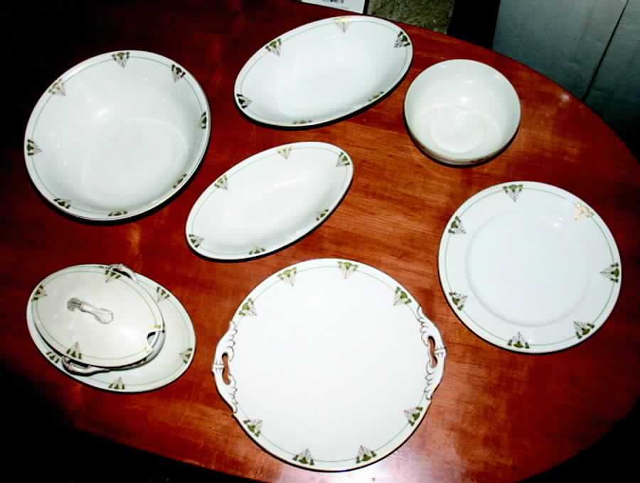 Thistle Handled Cake Plate by Austria-1