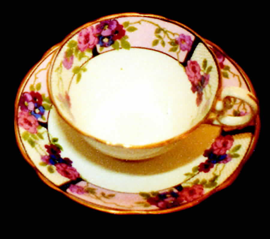 AYN129 Flat Cup & Saucer Set by John  Aynsley & Sons-1