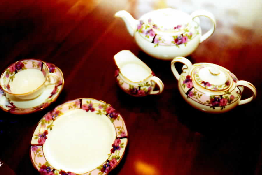 AYN129 Creamer by John  Aynsley & Sons-1