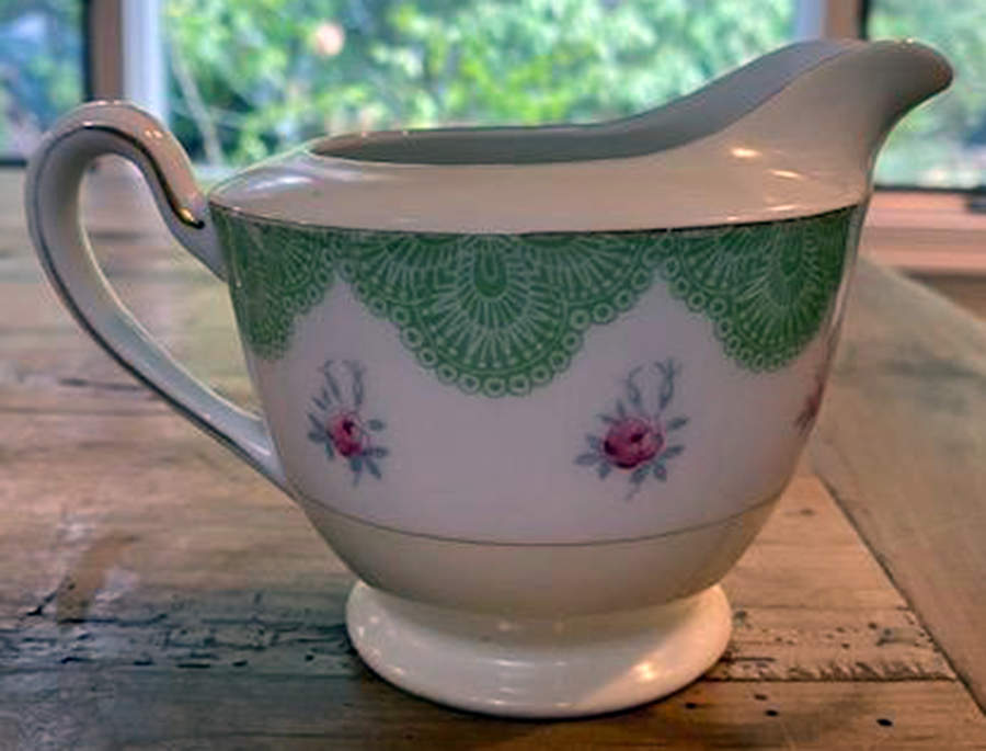 AIC28 Creamer by Aichi-1