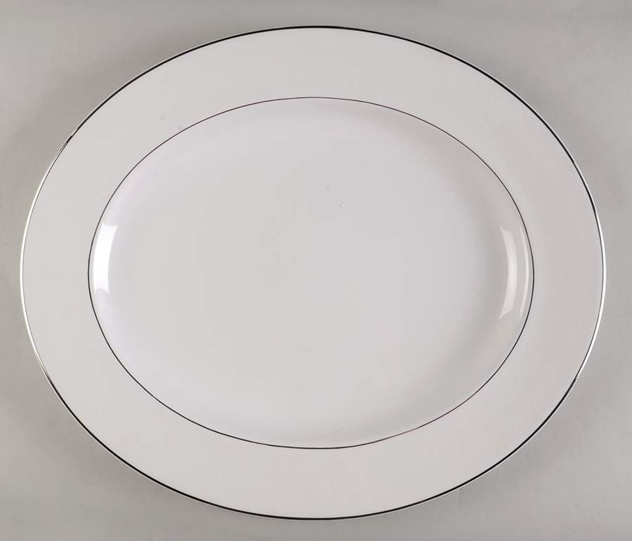 Tiara 17" Oval Serving Platter by American Royalty-1