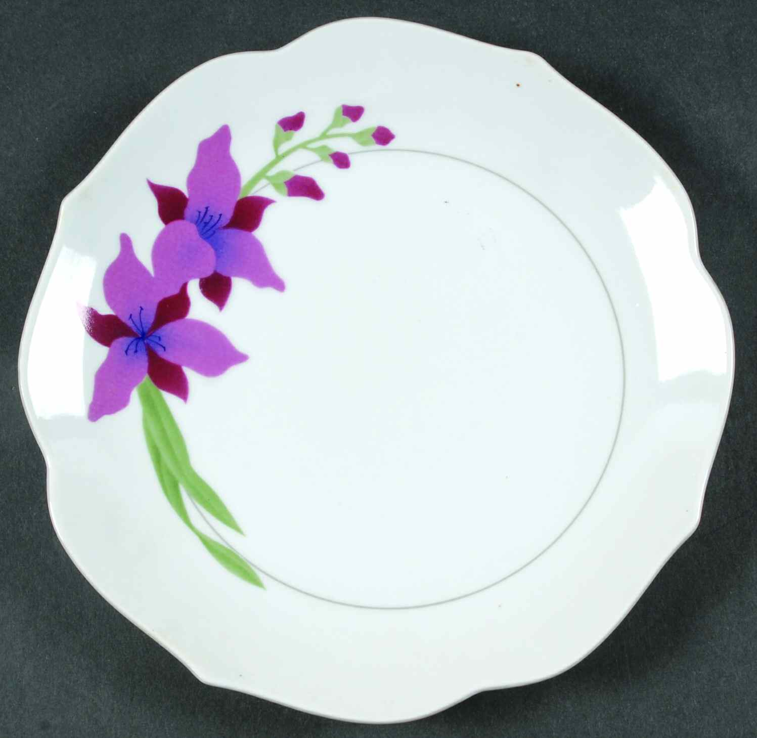 ART40 Salad Plate by Arita-1