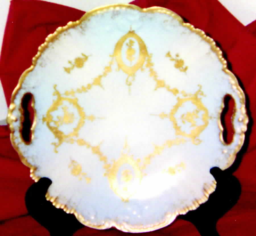 AKF20 Handled Cake Plate by A Klingenberg France-Austria-1