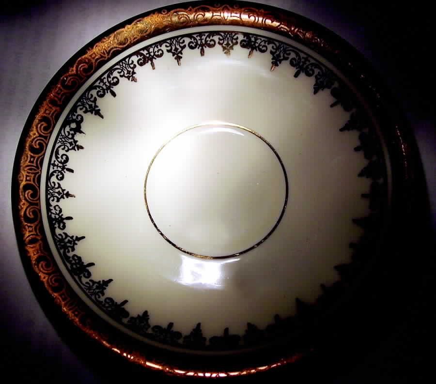 597 Saucer by Alka-1