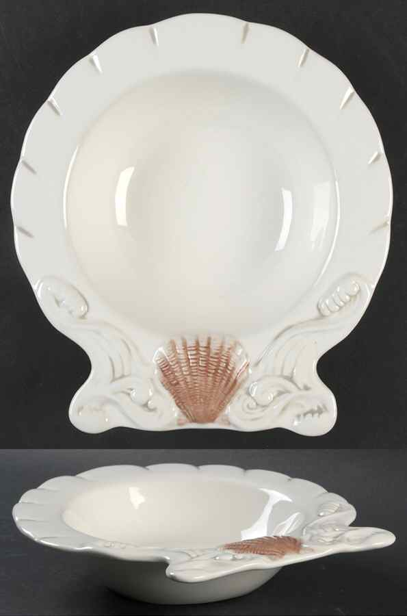 By the Sea 9" Shell Shaped Dish by American Atelier-1