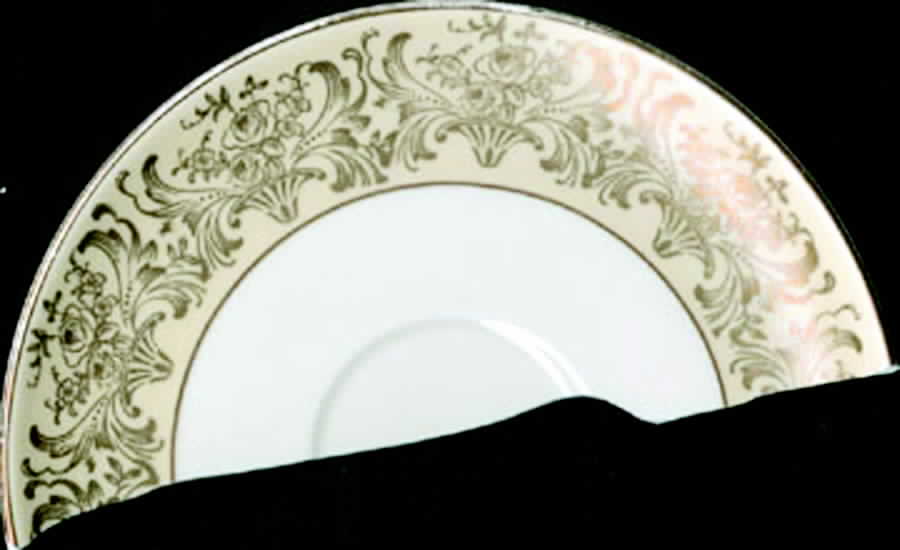931 Saucer by Alka-1