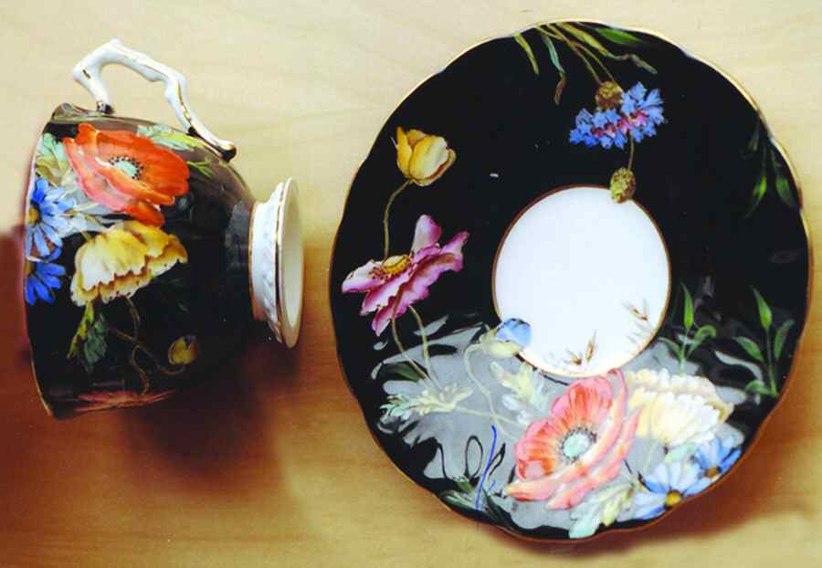 B4156 Footed Cup & Saucer Set by John  Aynsley & Sons-1