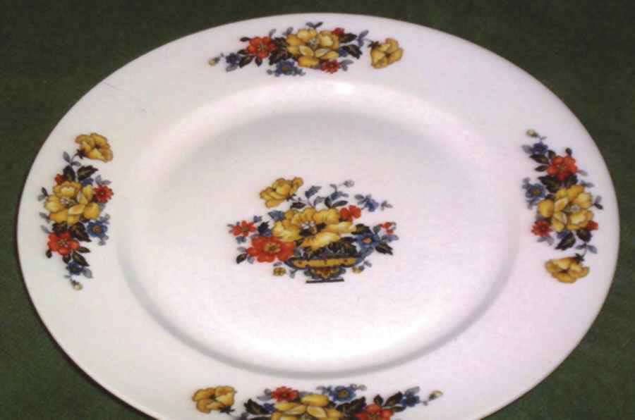 ADH1 Dinner Plate by Adolf Persch-1