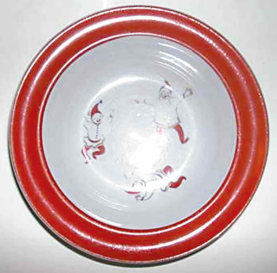 ARA115 Child's Bowl by Arabia of Finland-1