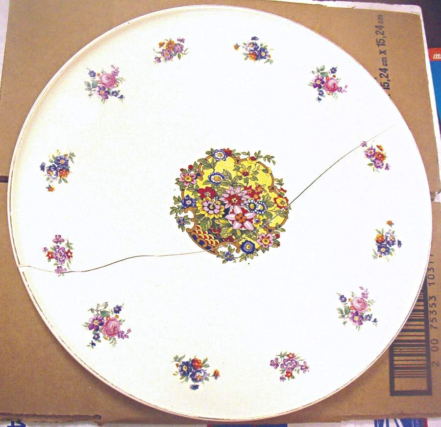 ADI1 Dinner Plate by Ardico-1