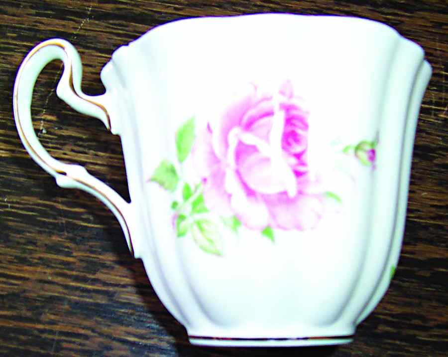 H1096 Flat Cup by Adderley-1