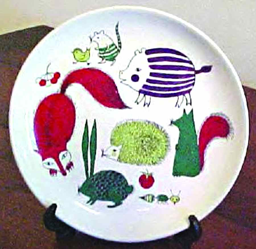 ARA117 Dinner Plate by Arabia of Finland-1