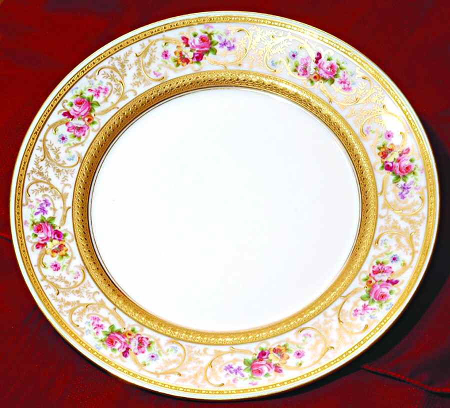 AHR692 Dinner Plate by Charles Ahrenfeldt-1