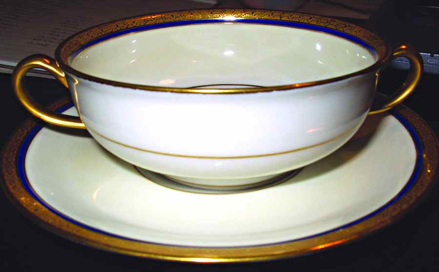 AHR694 Flat Cream Soup Bowl & Saucer Set by Charles Ahrenfeldt-1