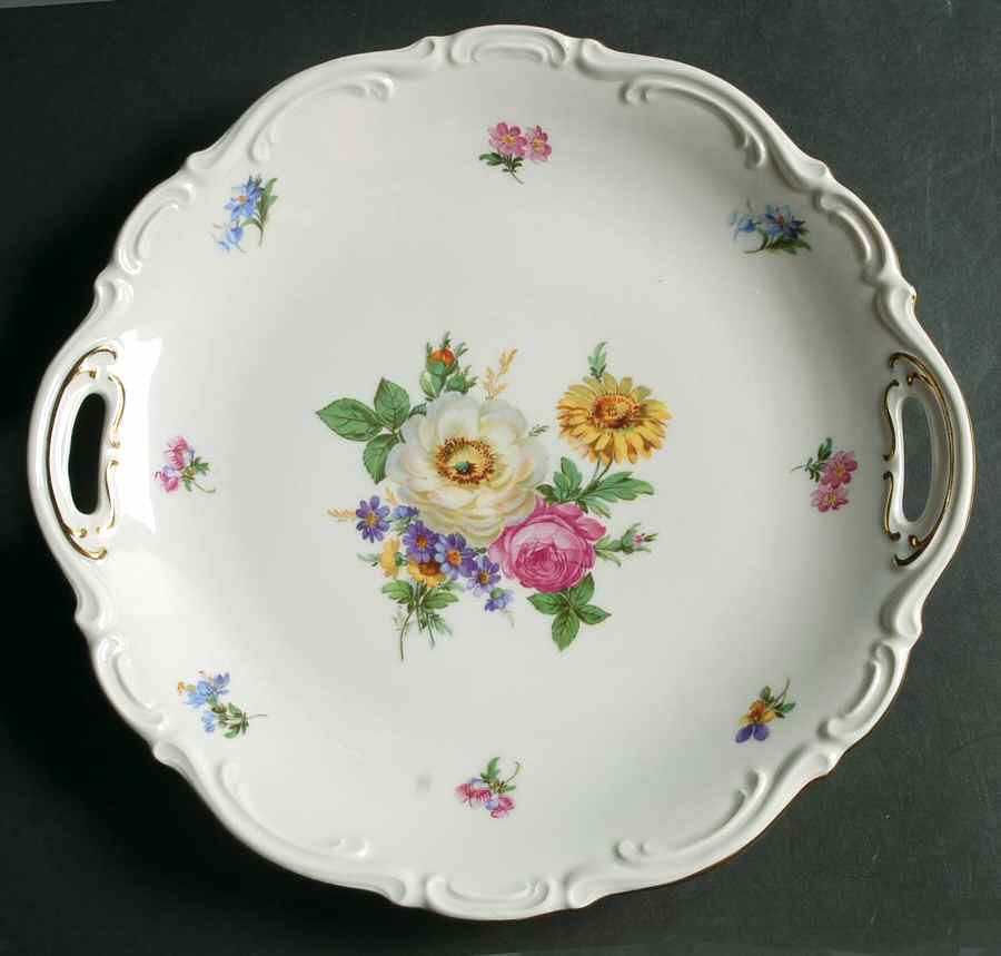 Mariechen Handled Cake Plate by Amzo-1