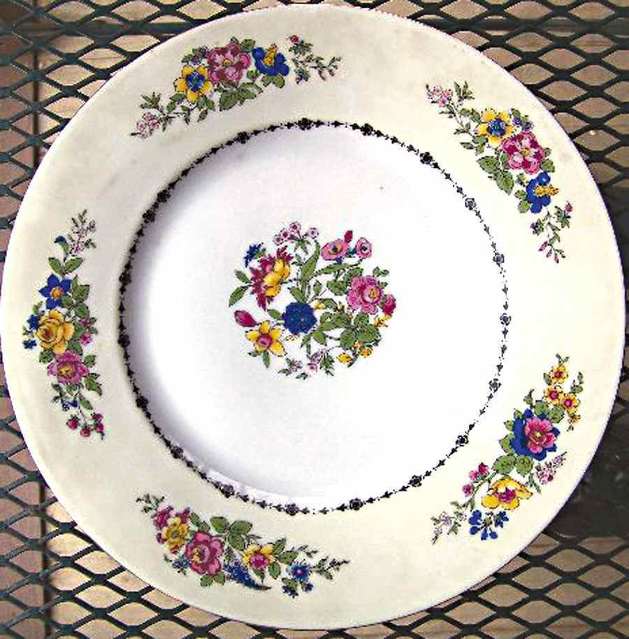 ALT469 Dinner Plate by Altrohlau-1