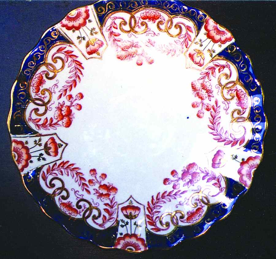 AYN156 Dinner Plate by John  Aynsley & Sons-1