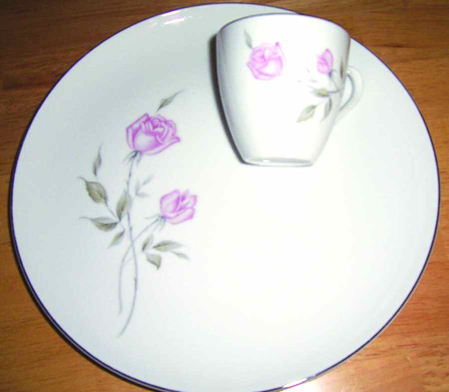 3832 Dinner Plate by American Enterprises-1