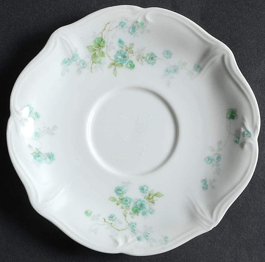 AHR708 Saucer by Charles Ahrenfeldt-1