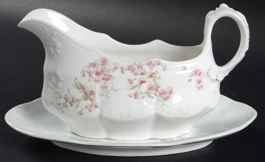 AUS364 Gravy Boat & Underplate by Austria-1