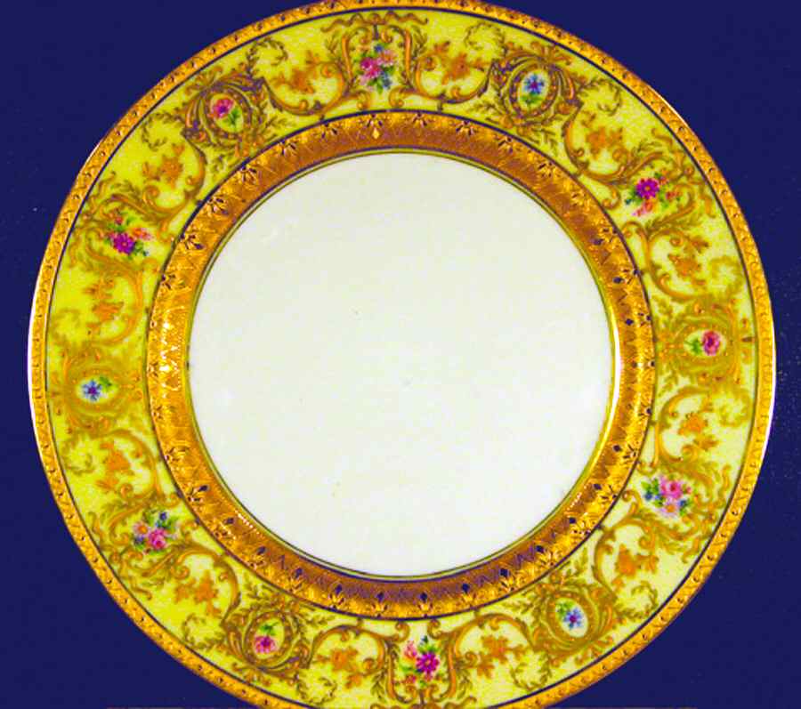 AHR710 Dinner Plate by Charles Ahrenfeldt-1