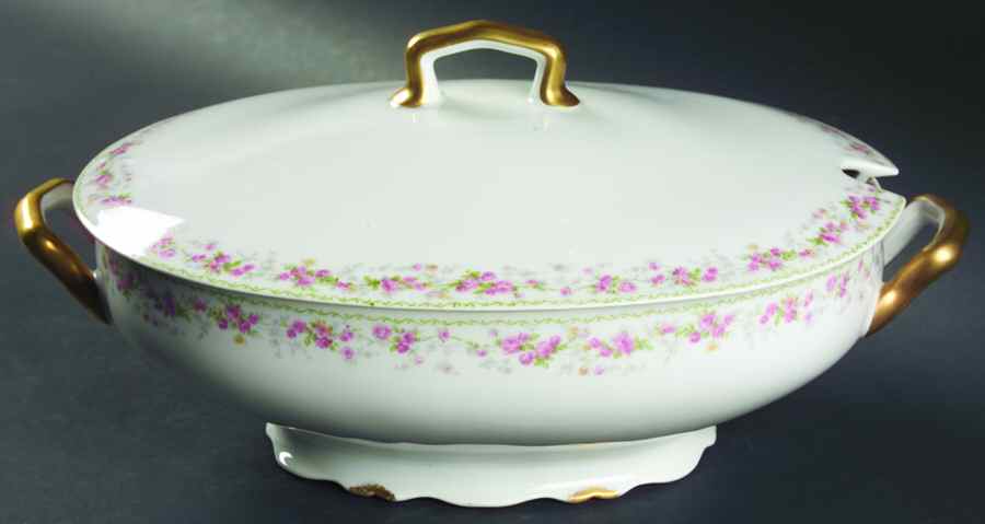 AHR711 Oval Tureen & Lid by Charles Ahrenfeldt-1