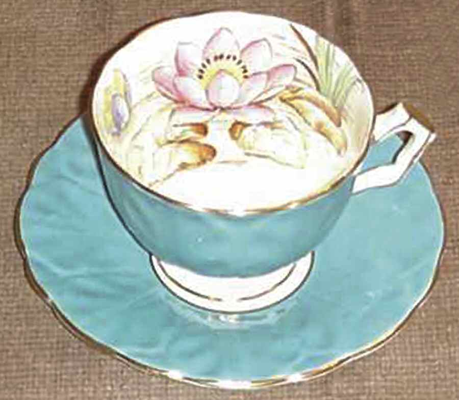 D5153 Footed Cup & Saucer Set by John  Aynsley & Sons-1