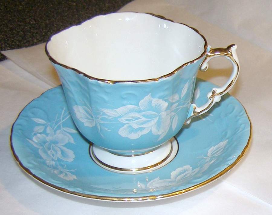 AYN158 Footed Cup & Saucer Set by John  Aynsley & Sons-1