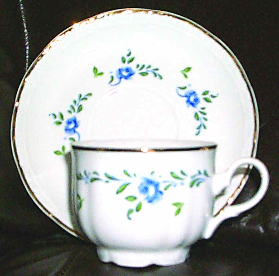 APU5 Footed Cup & Saucer Set by Apulum-Romania-1